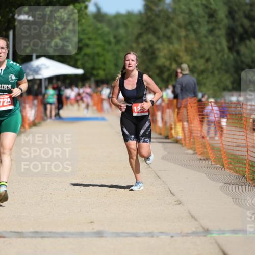 07.09.2025 - 19. Norderstedt Triathlon Michael Strokosch http://msf.ph/oto/8806000 07.09.2025 12:38:32 Laufen 720, 1224 meine-sportfotos.de
