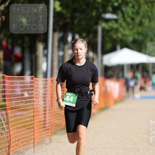 07.09.2025 - 19. Norderstedt Triathlon Michael Strokosch http://msf.ph/oto/8806005 07.09.2025 11:13:18 Laufen 644 meine-sportfotos.de