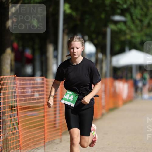 07.09.2025 - 19. Norderstedt Triathlon Michael Strokosch http://msf.ph/oto/8806011 07.09.2025 11:13:18 Laufen 644 meine-sportfotos.de