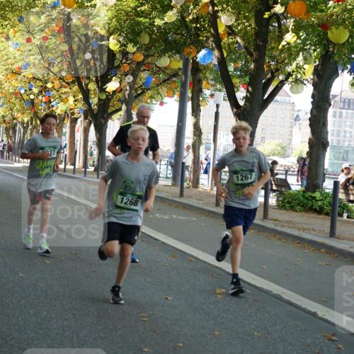 07.09.2025 - BARMER Alsterlauf Yannick Fuchs http://msf.ph/oto/8806059 07.09.2025 11:54:40 Laufen 8320, 037, 1268, 1267 meine-sportfotos.de