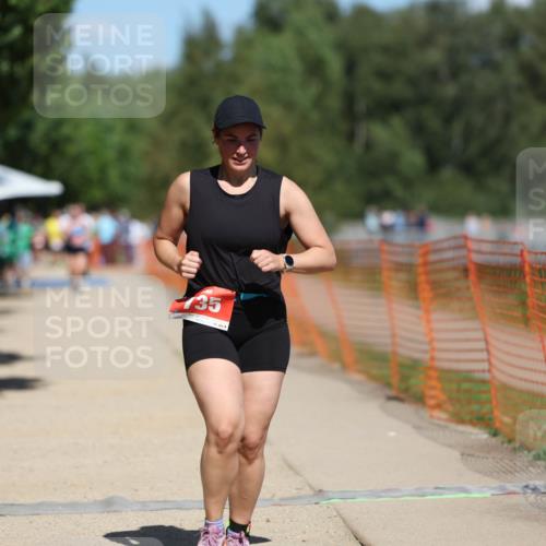 07.09.2025 - 19. Norderstedt Triathlon Michael Strokosch http://msf.ph/oto/8806063 07.09.2025 13:16:59 Laufen 735, 1283 meine-sportfotos.de