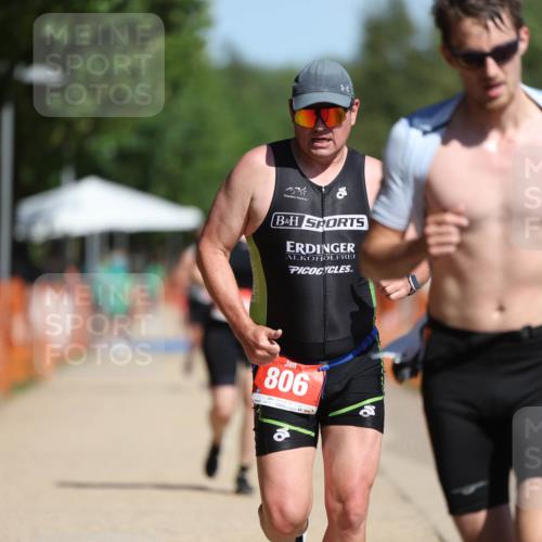 07.09.2025 - 19. Norderstedt Triathlon Michael Strokosch http://msf.ph/oto/8806095 07.09.2025 12:08:53 Laufen 185, 253, 806, 1244 meine-sportfotos.de