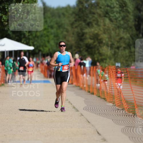 07.09.2025 - 19. Norderstedt Triathlon Michael Strokosch http://msf.ph/oto/8806128 07.09.2025 12:08:59 Laufen 793, 1244 meine-sportfotos.de