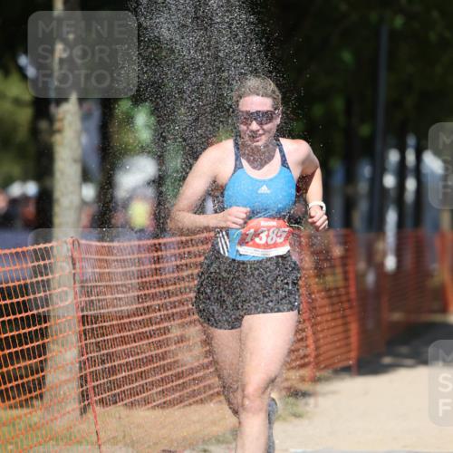 07.09.2025 - 19. Norderstedt Triathlon Michael Strokosch http://msf.ph/oto/8806147 07.09.2025 13:17:16 Laufen 330, 344, 347, 1385 meine-sportfotos.de