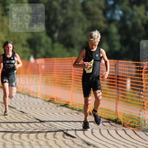 07.09.2025 - 19. Norderstedt Triathlon Michael Strokosch http://msf.ph/oto/8806168 07.09.2025 09:46:22 Laufen 555, 565, 584, 599 meine-sportfotos.de