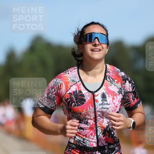 07.09.2025 - 19. Norderstedt Triathlon Michael Strokosch http://msf.ph/oto/8806188 07.09.2025 12:38:54 Laufen 195, 724, 792 meine-sportfotos.de