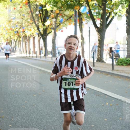 07.09.2025 - BARMER Alsterlauf Yannick Fuchs http://msf.ph/oto/8806195 07.09.2025 11:54:49 Laufen 36, 1014 meine-sportfotos.de