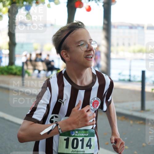 07.09.2025 - BARMER Alsterlauf Yannick Fuchs http://msf.ph/oto/8806213 07.09.2025 11:54:50 Laufen 36, 1014, 1910 meine-sportfotos.de