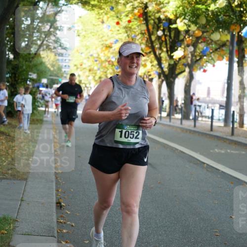 07.09.2025 - BARMER Alsterlauf Yannick Fuchs http://msf.ph/oto/8806220 07.09.2025 11:54:57 Laufen 136, 1052 meine-sportfotos.de