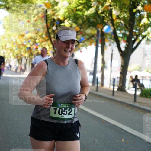 07.09.2025 - BARMER Alsterlauf Yannick Fuchs http://msf.ph/oto/8806246 07.09.2025 11:54:58 Laufen 36, 1052 meine-sportfotos.de