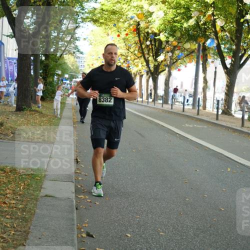 07.09.2025 - BARMER Alsterlauf Yannick Fuchs http://msf.ph/oto/8806328 07.09.2025 11:55:02 Laufen 8382 meine-sportfotos.de