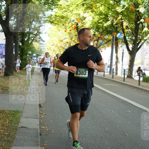 07.09.2025 - BARMER Alsterlauf Yannick Fuchs http://msf.ph/oto/8806357 07.09.2025 11:55:03 Laufen 15, 8382 meine-sportfotos.de