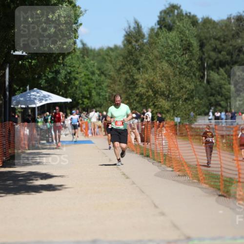 07.09.2025 - 19. Norderstedt Triathlon Michael Strokosch http://msf.ph/oto/8806371 07.09.2025 13:17:44 Laufen 777 meine-sportfotos.de