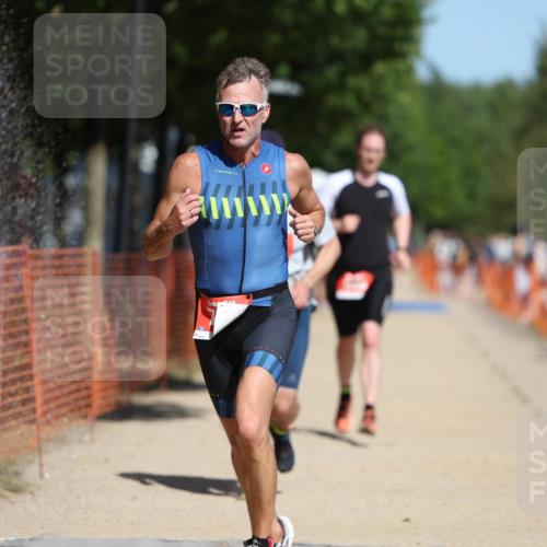 07.09.2025 - 19. Norderstedt Triathlon Michael Strokosch http://msf.ph/oto/8806378 07.09.2025 12:39:13 Laufen 791, 826, 849 meine-sportfotos.de