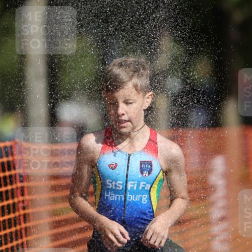 07.09.2025 - 19. Norderstedt Triathlon Michael Strokosch http://msf.ph/oto/8806399 07.09.2025 11:15:09 Laufen 98 meine-sportfotos.de