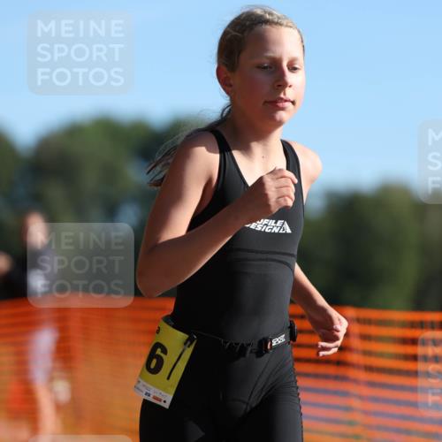 07.09.2025 - 19. Norderstedt Triathlon Michael Strokosch http://msf.ph/oto/8806419 07.09.2025 09:46:39 Laufen 616 meine-sportfotos.de