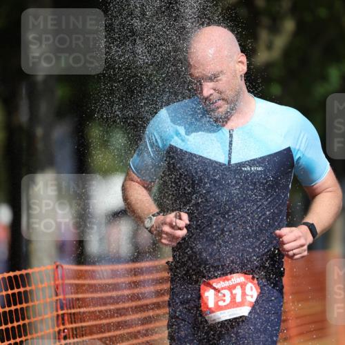 07.09.2025 - 19. Norderstedt Triathlon Michael Strokosch http://msf.ph/oto/8806484 07.09.2025 12:09:54 Laufen 860, 1153, 1197, 1319 meine-sportfotos.de
