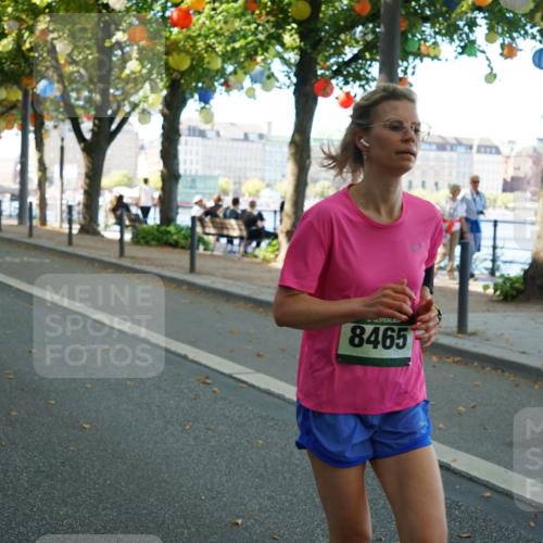 07.09.2025 - BARMER Alsterlauf Yannick Fuchs http://msf.ph/oto/8806490 07.09.2025 11:55:12 Laufen 113, 8465 meine-sportfotos.de