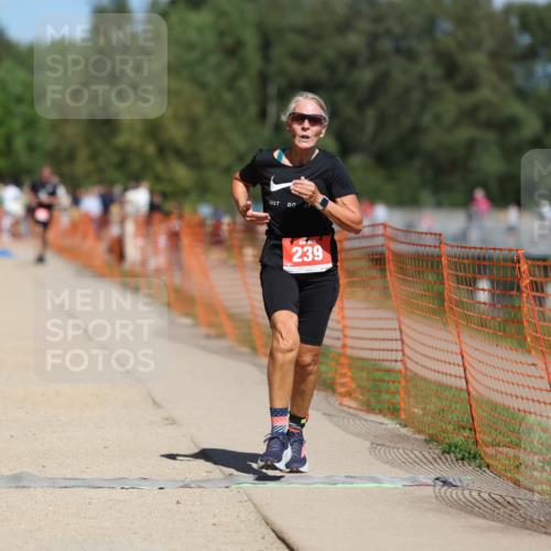 07.09.2025 - 19. Norderstedt Triathlon Michael Strokosch http://msf.ph/oto/8806510 07.09.2025 13:17:58 Laufen 239, 1216 meine-sportfotos.de