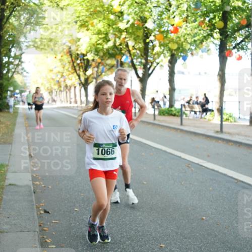 07.09.2025 - BARMER Alsterlauf Yannick Fuchs http://msf.ph/oto/8806514 07.09.2025 11:55:13 Laufen 1066 meine-sportfotos.de