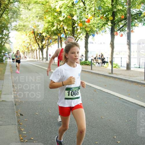 07.09.2025 - BARMER Alsterlauf Yannick Fuchs http://msf.ph/oto/8806533 07.09.2025 11:55:13 Laufen 1066 meine-sportfotos.de