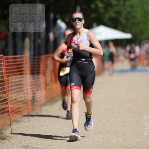 07.09.2025 - 19. Norderstedt Triathlon Michael Strokosch http://msf.ph/oto/8806538 07.09.2025 12:09:59 Laufen 860, 1153, 1197 meine-sportfotos.de