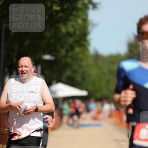 07.09.2025 - 19. Norderstedt Triathlon Michael Strokosch http://msf.ph/oto/8806602 07.09.2025 12:39:56 Laufen 243, 767, 852, 856, 1255, 1276, 1359 meine-sportfotos.de