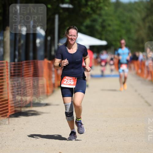 07.09.2025 - 19. Norderstedt Triathlon Michael Strokosch http://msf.ph/oto/8806647 07.09.2025 12:40:10 Laufen 286 meine-sportfotos.de