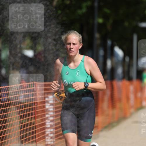 07.09.2025 - 19. Norderstedt Triathlon Michael Strokosch http://msf.ph/oto/8806662 07.09.2025 12:10:16 Laufen 826, 1164, 1279 meine-sportfotos.de