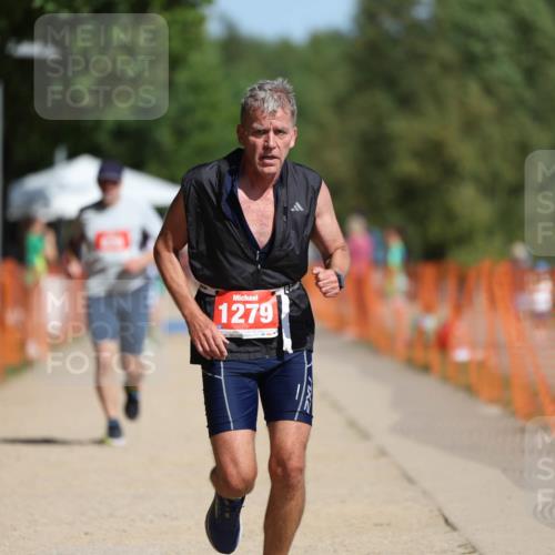07.09.2025 - 19. Norderstedt Triathlon Michael Strokosch http://msf.ph/oto/8806676 07.09.2025 12:10:17 Laufen 826, 1164, 1279 meine-sportfotos.de