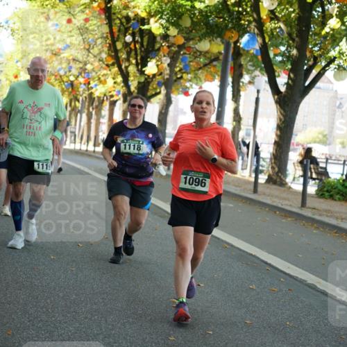 07.09.2025 - BARMER Alsterlauf Yannick Fuchs http://msf.ph/oto/8806707 07.09.2025 11:55:23 Laufen 2025, 1119, 1118, 1096 meine-sportfotos.de