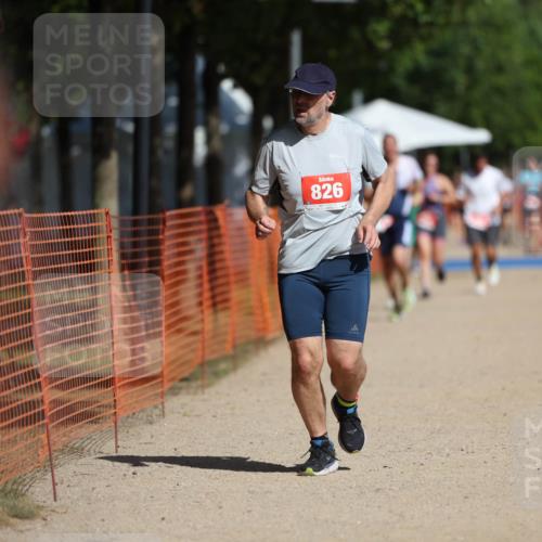 07.09.2025 - 19. Norderstedt Triathlon Michael Strokosch http://msf.ph/oto/8806709 07.09.2025 12:10:20 Laufen 826, 1164, 1279 meine-sportfotos.de