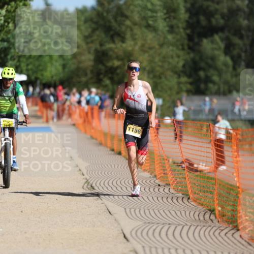 07.09.2025 - 19. Norderstedt Triathlon Michael Strokosch http://msf.ph/oto/8806746 07.09.2025 11:28:11 Laufen 1158 meine-sportfotos.de