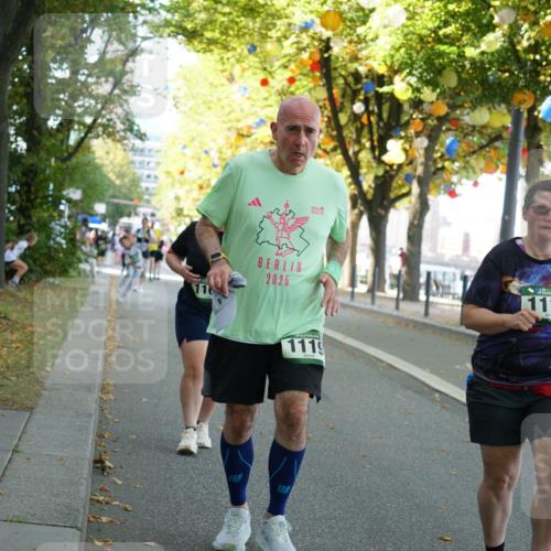 07.09.2025 - BARMER Alsterlauf Yannick Fuchs http://msf.ph/oto/8806749 07.09.2025 11:55:25 Laufen 2025, 1119, 1118 meine-sportfotos.de