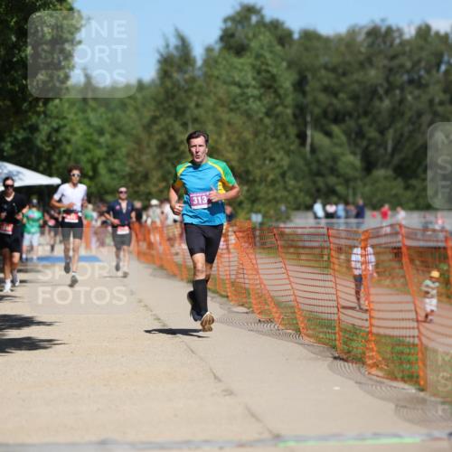 07.09.2025 - 19. Norderstedt Triathlon Michael Strokosch http://msf.ph/oto/8806766 07.09.2025 13:18:23 Laufen 313, 698 meine-sportfotos.de