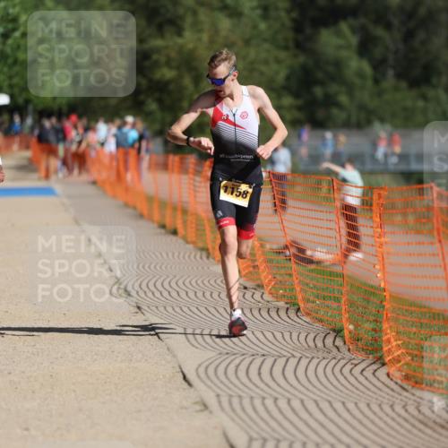 07.09.2025 - 19. Norderstedt Triathlon Michael Strokosch http://msf.ph/oto/8806769 07.09.2025 11:28:12 Laufen 1158 meine-sportfotos.de