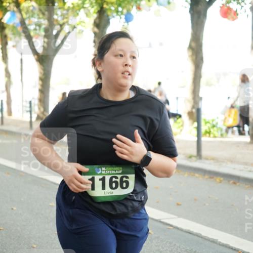 07.09.2025 - BARMER Alsterlauf Yannick Fuchs http://msf.ph/oto/8806779 07.09.2025 11:55:28 Laufen 36, 1166 meine-sportfotos.de