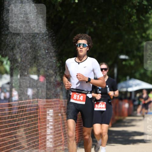 07.09.2025 - 19. Norderstedt Triathlon Michael Strokosch http://msf.ph/oto/8806869 07.09.2025 13:18:32 Laufen 313, 814, 1344, 1354 meine-sportfotos.de