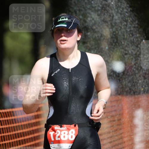07.09.2025 - 19. Norderstedt Triathlon Michael Strokosch http://msf.ph/oto/8807016 07.09.2025 12:40:40 Laufen 146, 170, 709, 1288, 1392 meine-sportfotos.de