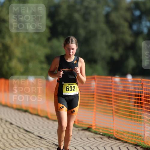 07.09.2025 - 19. Norderstedt Triathlon Michael Strokosch http://msf.ph/oto/8807019 07.09.2025 09:47:47 Laufen 632 meine-sportfotos.de