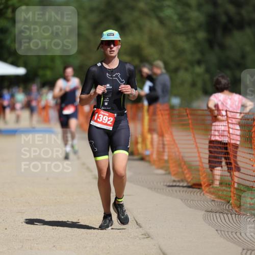 07.09.2025 - 19. Norderstedt Triathlon Michael Strokosch http://msf.ph/oto/8807037 07.09.2025 12:40:43 Laufen 218, 233, 709, 1392 meine-sportfotos.de