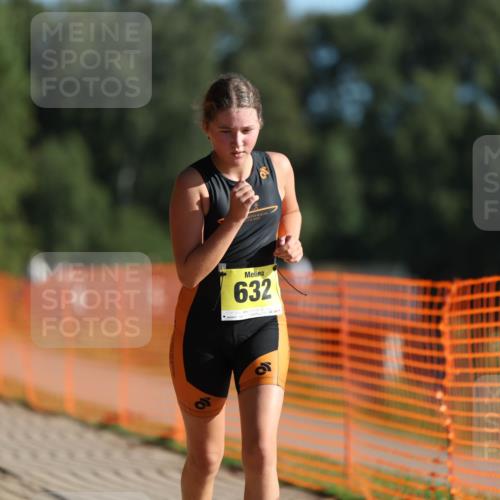 07.09.2025 - 19. Norderstedt Triathlon Michael Strokosch http://msf.ph/oto/8807040 07.09.2025 09:47:48 Laufen 632 meine-sportfotos.de