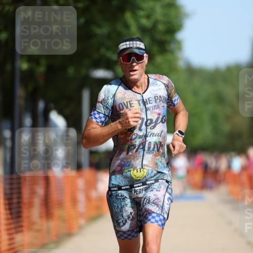 07.09.2025 - 19. Norderstedt Triathlon Michael Strokosch http://msf.ph/oto/8807052 07.09.2025 12:11:20 Laufen 729, 787 meine-sportfotos.de
