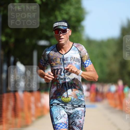 07.09.2025 - 19. Norderstedt Triathlon Michael Strokosch http://msf.ph/oto/8807053 07.09.2025 12:11:21 Laufen 729, 787 meine-sportfotos.de