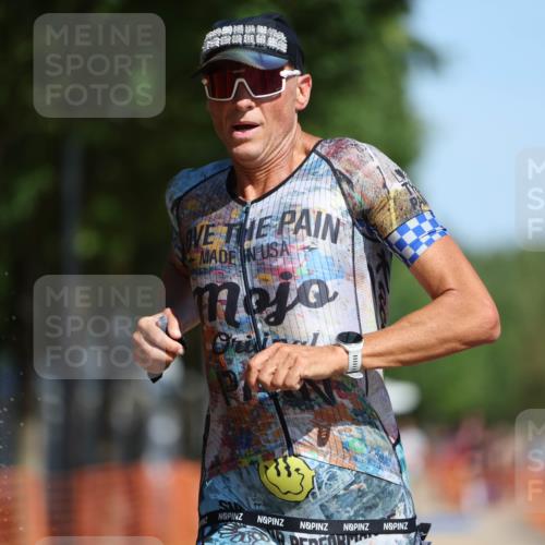 07.09.2025 - 19. Norderstedt Triathlon Michael Strokosch http://msf.ph/oto/8807073 07.09.2025 12:11:21 Laufen 729, 787 meine-sportfotos.de