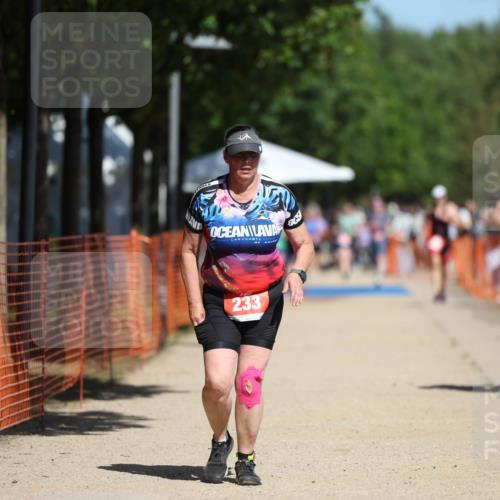 07.09.2025 - 19. Norderstedt Triathlon Michael Strokosch http://msf.ph/oto/8807079 07.09.2025 12:40:45 Laufen 218, 233, 709, 1392 meine-sportfotos.de