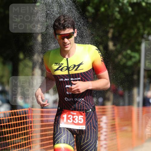 07.09.2025 - 19. Norderstedt Triathlon Michael Strokosch http://msf.ph/oto/8807102 07.09.2025 11:29:26 Laufen 1335, 1355 meine-sportfotos.de