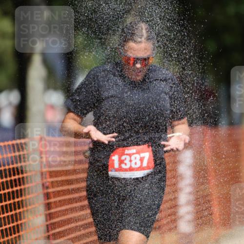 07.09.2025 - 19. Norderstedt Triathlon Michael Strokosch http://msf.ph/oto/8807203 07.09.2025 12:40:57 Laufen 802, 1387 meine-sportfotos.de