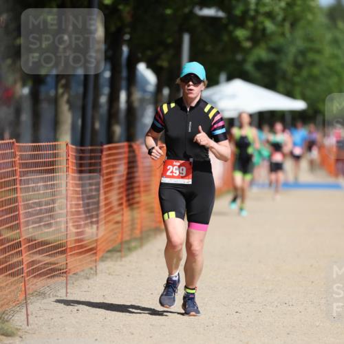 07.09.2025 - 19. Norderstedt Triathlon Michael Strokosch http://msf.ph/oto/8807206 07.09.2025 12:12:19 Laufen 299 meine-sportfotos.de