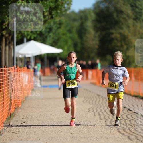 07.09.2025 - 19. Norderstedt Triathlon Michael Strokosch http://msf.ph/oto/8807212 07.09.2025 09:48:16 Laufen 579, 580, 631 meine-sportfotos.de